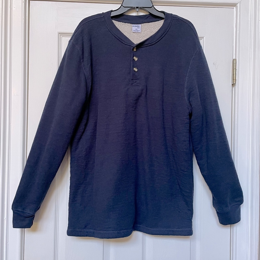 Men’s Navy Henley with Sherpa Lining, Size 2XL